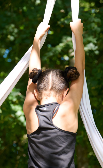 Le fil d 'Ariane - cours de cirque au jardin